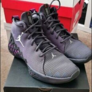 Men’s Jordan Diamonds size 11